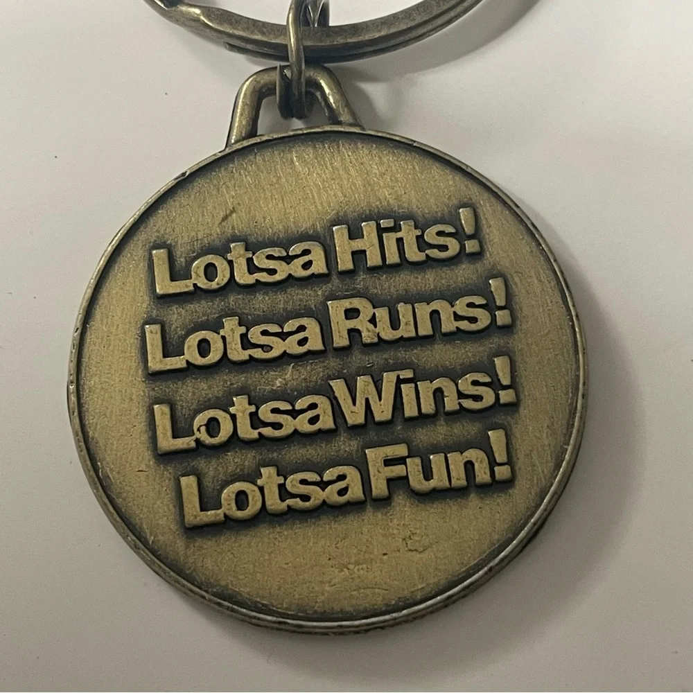 Vintage Philadelphia Phillies KYW TV 17 Lotsa Thanks! Metal Keychain